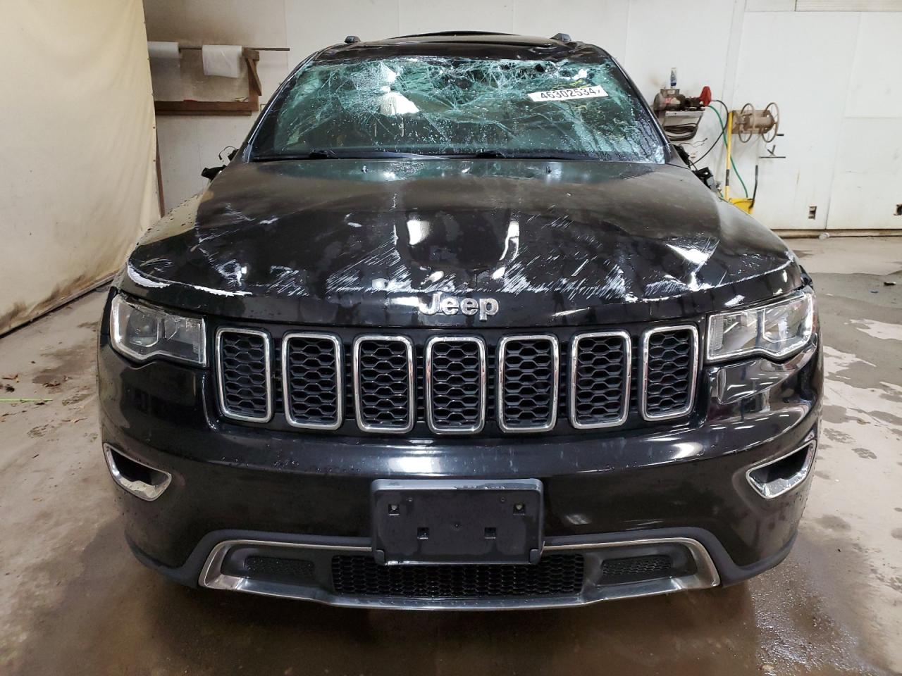 Photo 4 VIN: 1C4RJFBG6KC591180 - JEEP GRAND CHEROKEE 