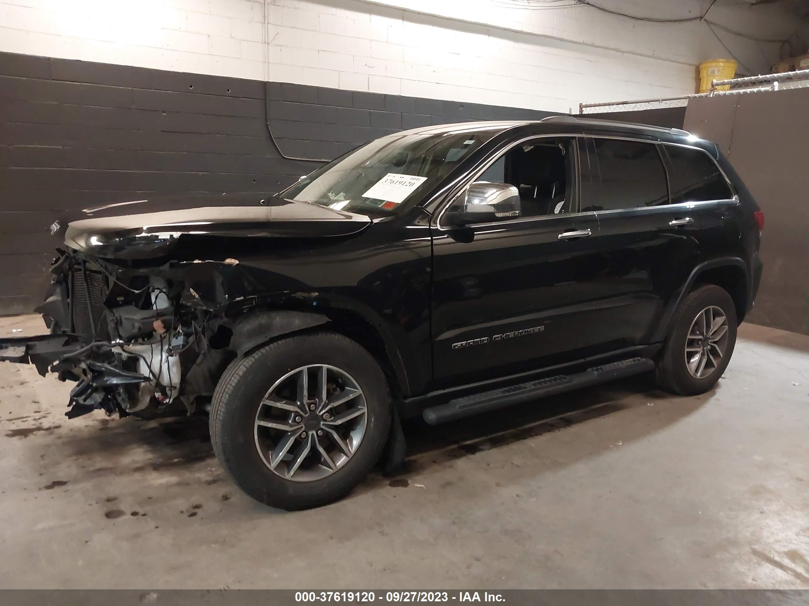 Photo 1 VIN: 1C4RJFBG6LC232963 - JEEP GRAND CHEROKEE 