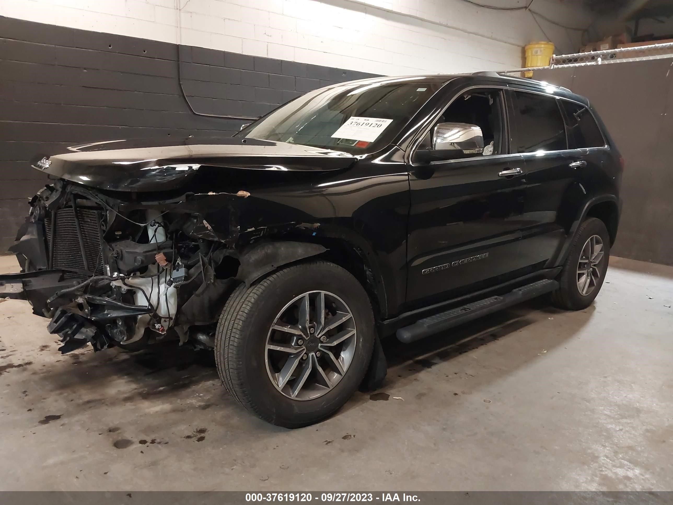 Photo 5 VIN: 1C4RJFBG6LC232963 - JEEP GRAND CHEROKEE 