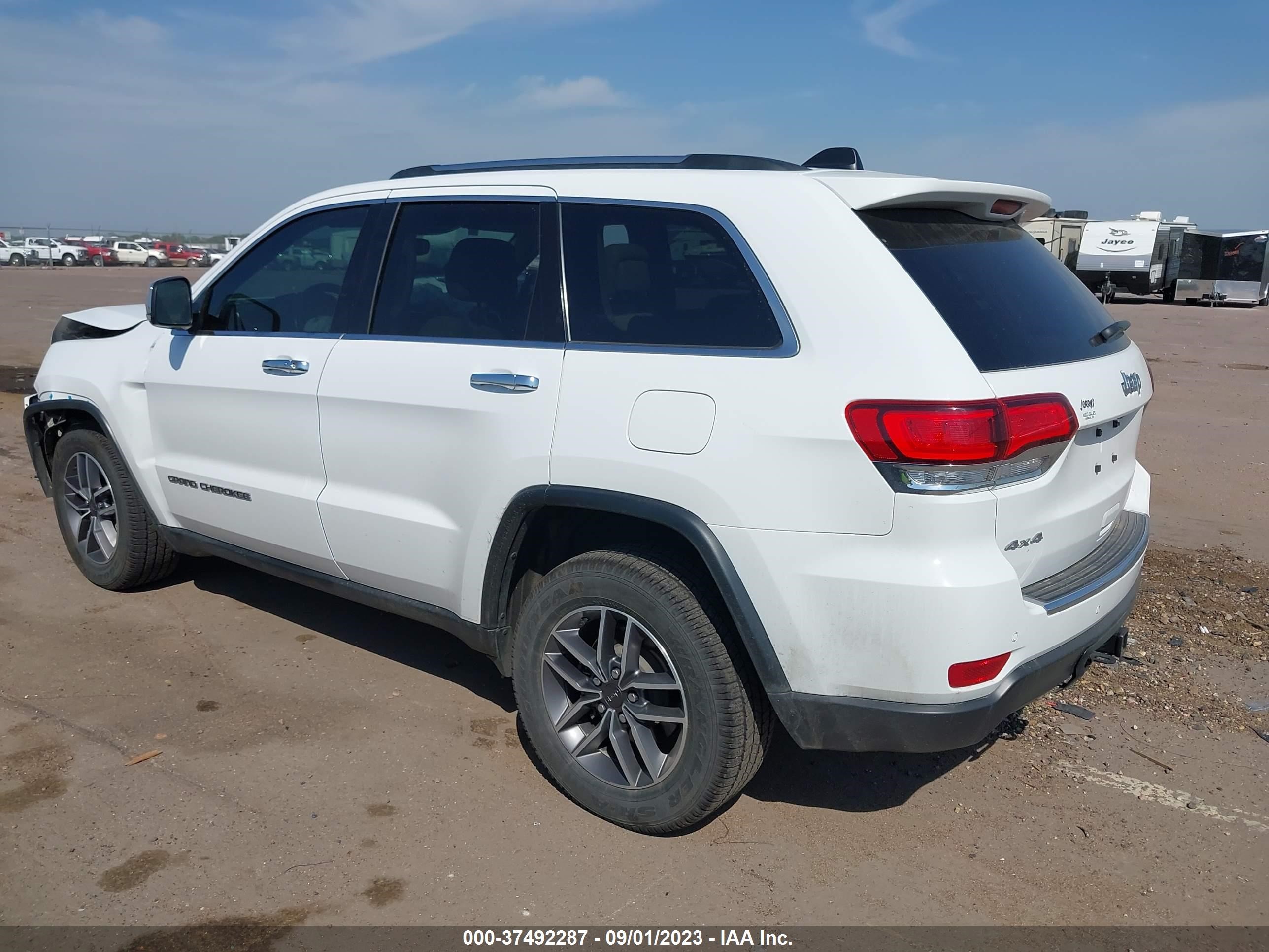 Photo 2 VIN: 1C4RJFBG6LC379106 - JEEP GRAND CHEROKEE 