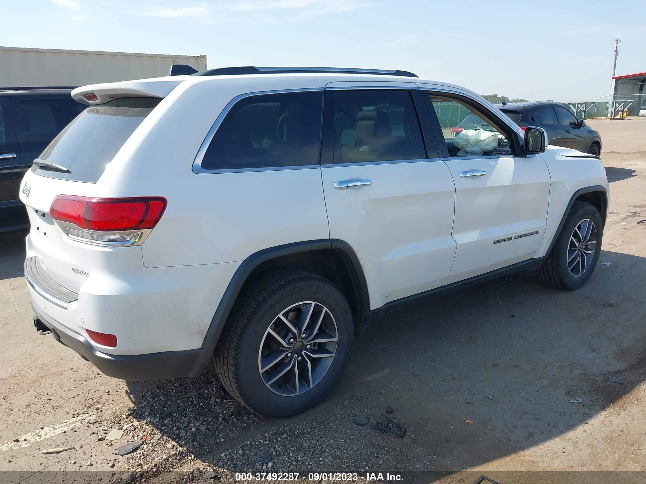 Photo 3 VIN: 1C4RJFBG6LC379106 - JEEP GRAND CHEROKEE 