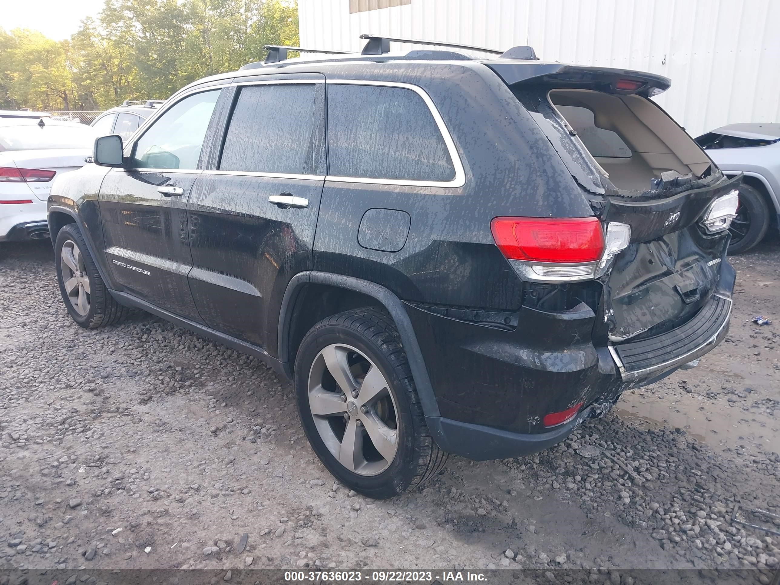 Photo 2 VIN: 1C4RJFBG7FC178867 - JEEP GRAND CHEROKEE 