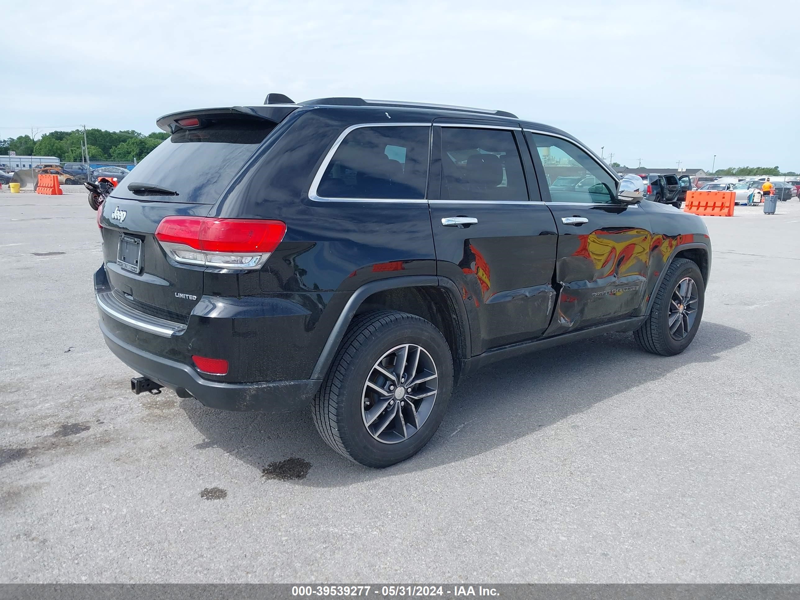 Photo 3 VIN: 1C4RJFBG7HC901359 - JEEP GRAND CHEROKEE 