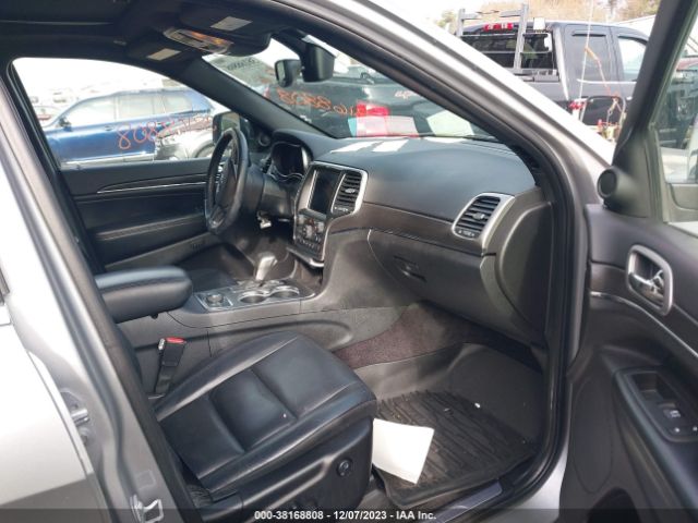 Photo 4 VIN: 1C4RJFBG7JC137227 - JEEP GRAND CHEROKEE 