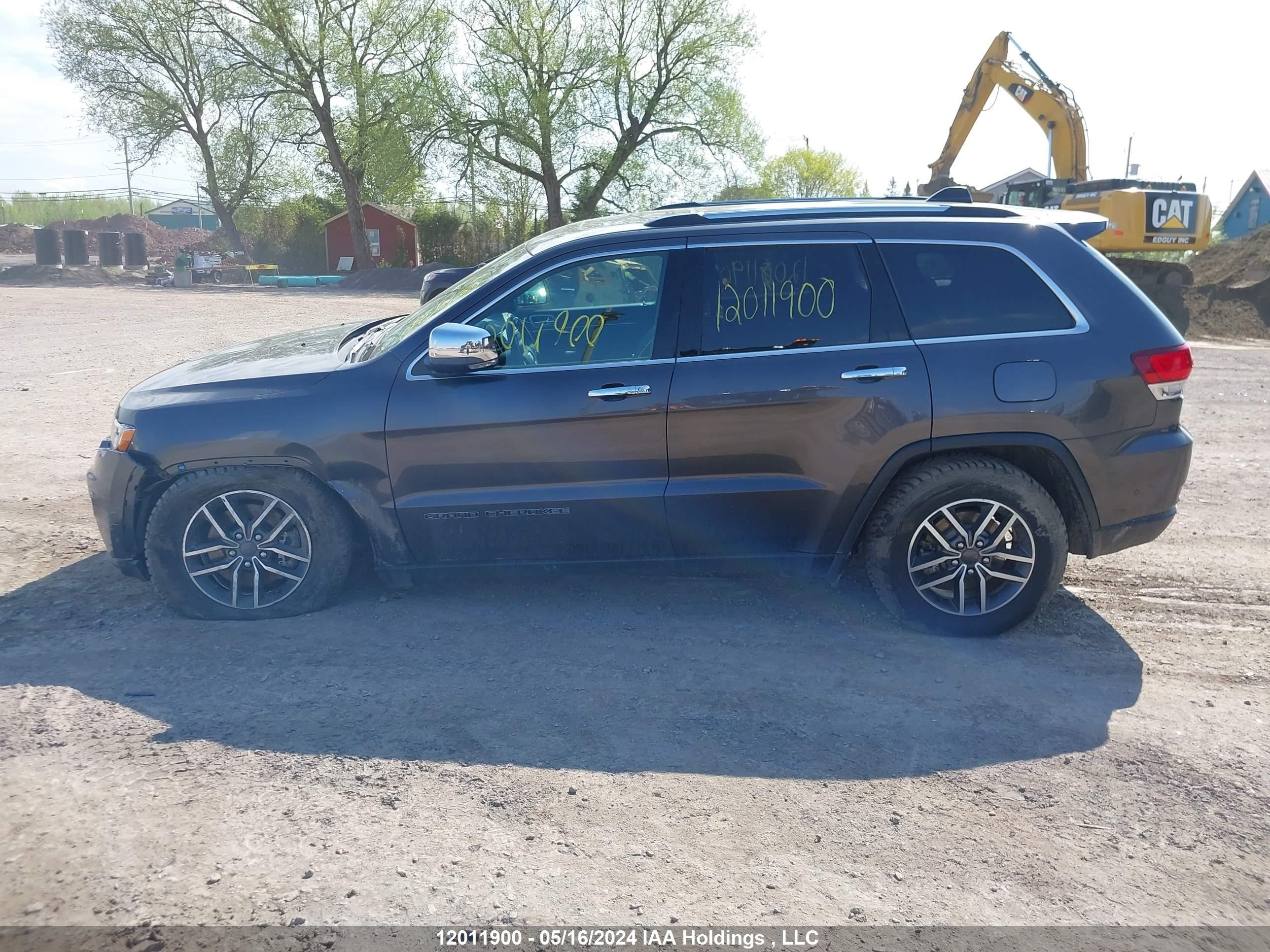 Photo 13 VIN: 1C4RJFBG7MC544033 - JEEP GRAND CHEROKEE 