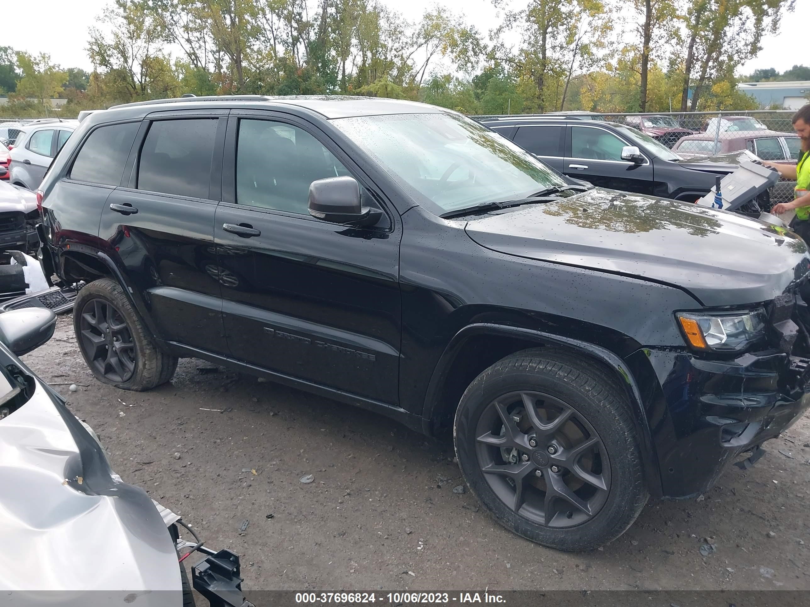 Photo 12 VIN: 1C4RJFBG7MC615036 - JEEP GRAND CHEROKEE 