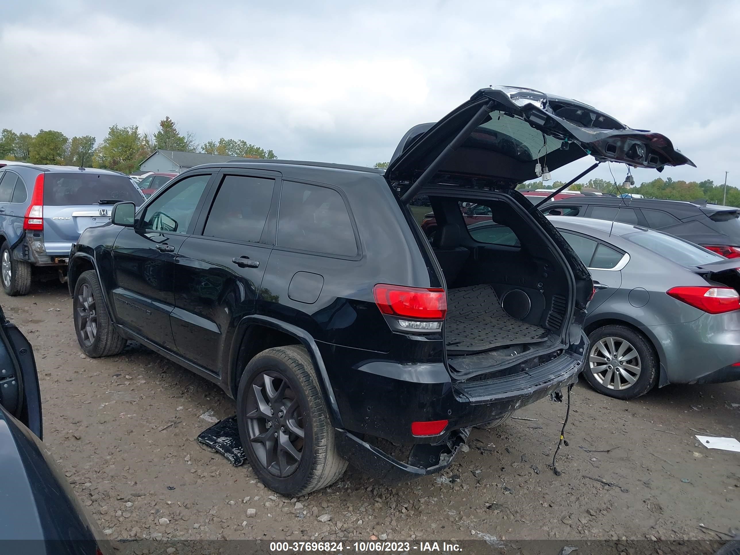 Photo 2 VIN: 1C4RJFBG7MC615036 - JEEP GRAND CHEROKEE 