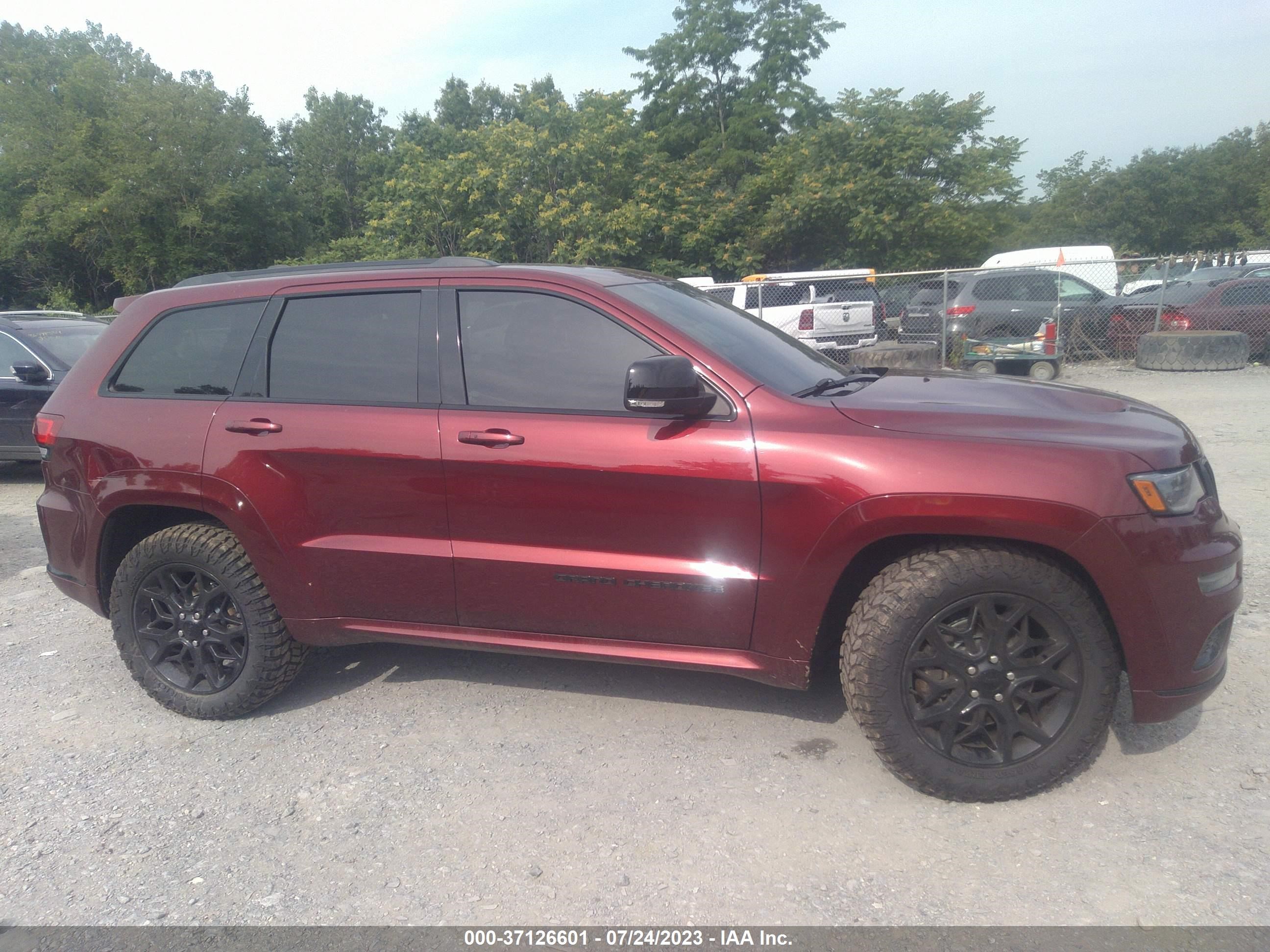 Photo 12 VIN: 1C4RJFBG7MC701835 - JEEP GRAND CHEROKEE 