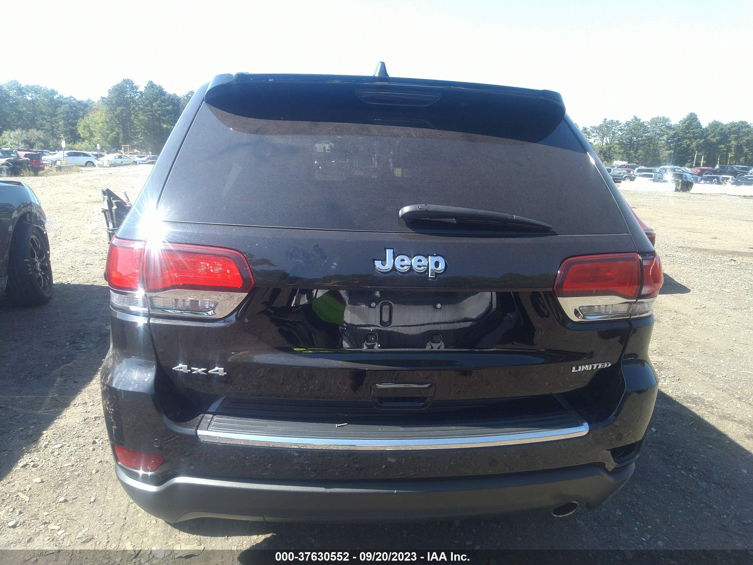 Photo 16 VIN: 1C4RJFBG7NC165938 - JEEP GRAND CHEROKEE 