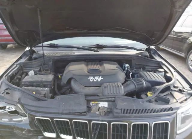 Photo 9 VIN: 1C4RJFBG8EC131636 - JEEP GRAND CHEROKEE 