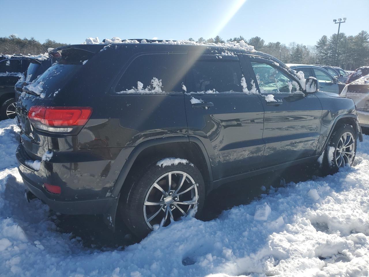 Photo 2 VIN: 1C4RJFBG8FC205512 - JEEP GRAND CHEROKEE 