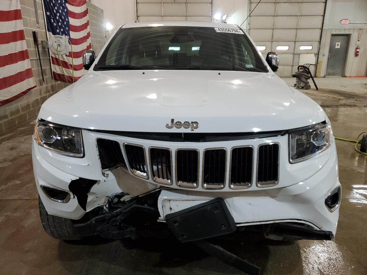 Photo 4 VIN: 1C4RJFBG8FC213352 - JEEP GRAND CHEROKEE 