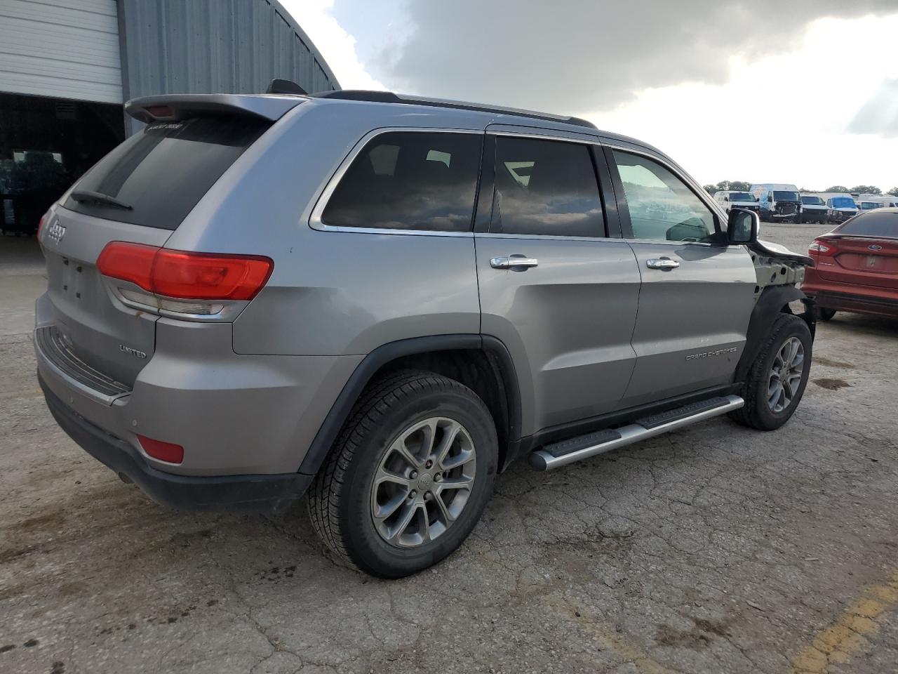 Photo 2 VIN: 1C4RJFBG8GC328518 - JEEP GRAND CHEROKEE 