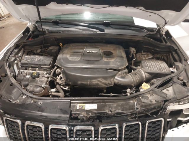 Photo 9 VIN: 1C4RJFBG8JC390704 - JEEP GRAND CHEROKEE 