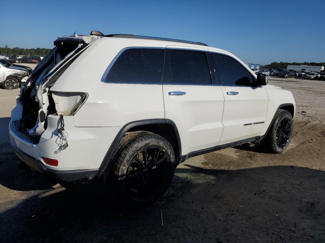 Photo 2 VIN: 1C4RJFBG8KC686405 - JEEP GRAND CHEROKEE 