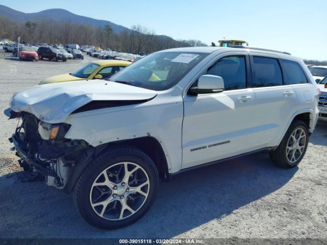 Photo 5 VIN: 1C4RJFBG9JC156734 - JEEP GRAND CHEROKEE 