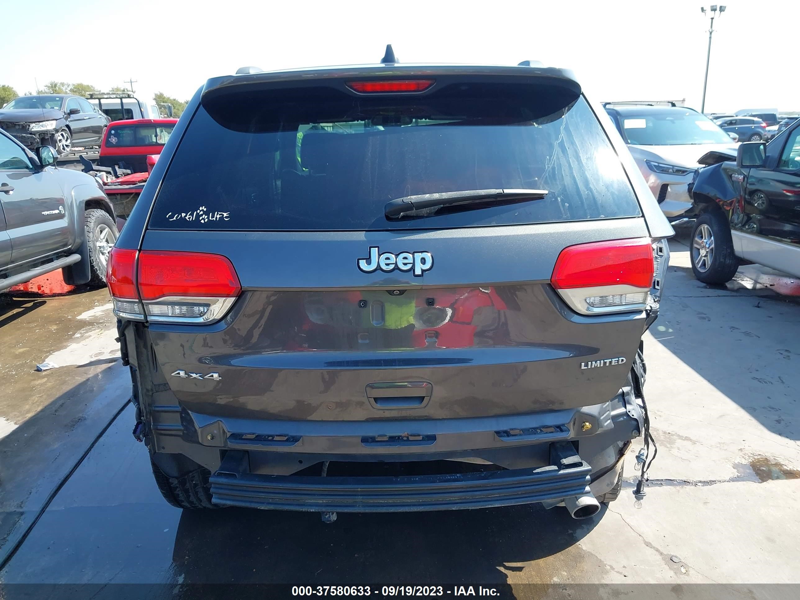 Photo 16 VIN: 1C4RJFBGXFC124365 - JEEP GRAND CHEROKEE 