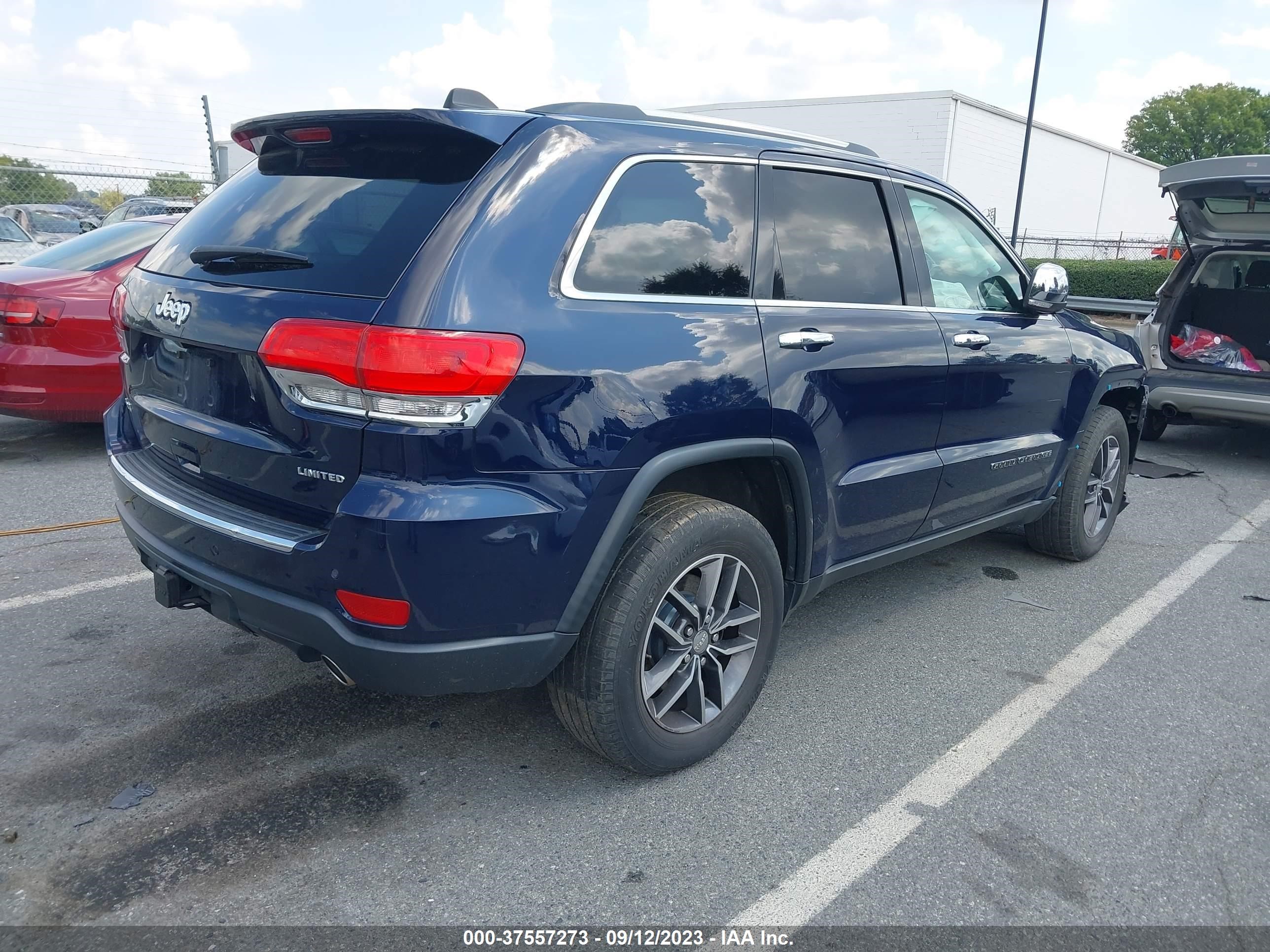 Photo 3 VIN: 1C4RJFBGXHC760609 - JEEP GRAND CHEROKEE 