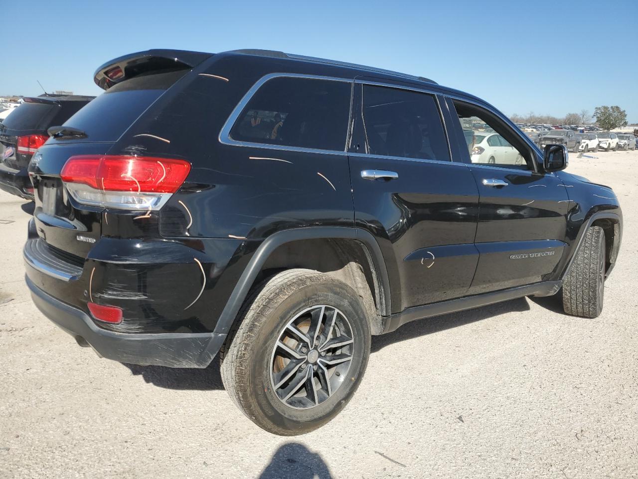 Photo 2 VIN: 1C4RJFBGXHC764160 - JEEP GRAND CHEROKEE 