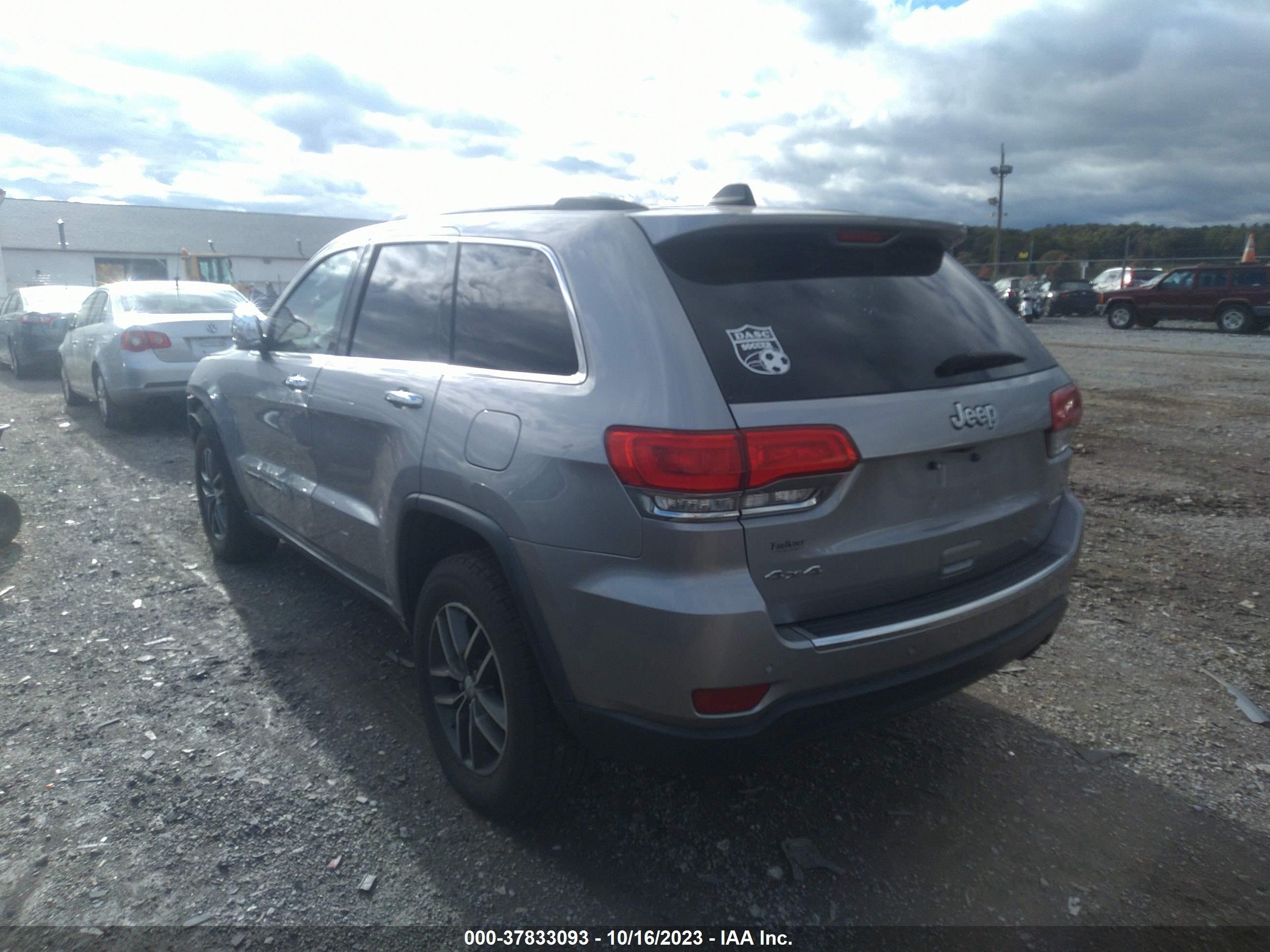 Photo 2 VIN: 1C4RJFBGXHC830562 - JEEP GRAND CHEROKEE 