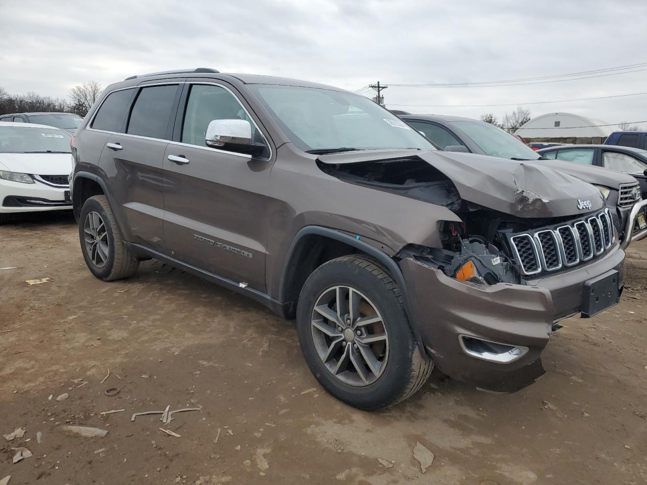 Photo 3 VIN: 1C4RJFBGXJC251495 - JEEP GRAND CHEROKEE 