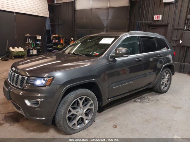 Photo 1 VIN: 1C4RJFBGXJC377940 - JEEP GRAND CHEROKEE 