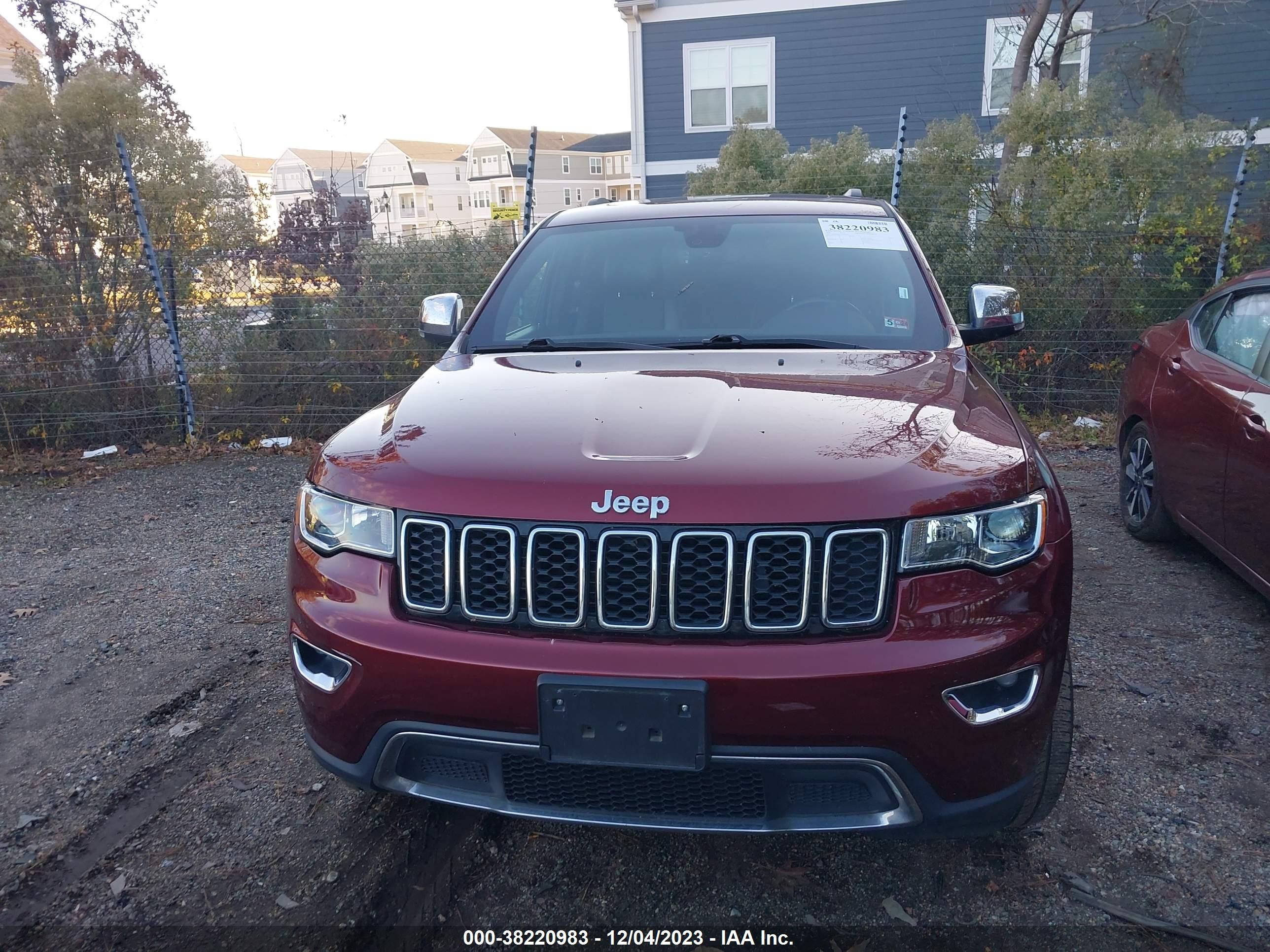 Photo 11 VIN: 1C4RJFBGXMC665932 - JEEP GRAND CHEROKEE 