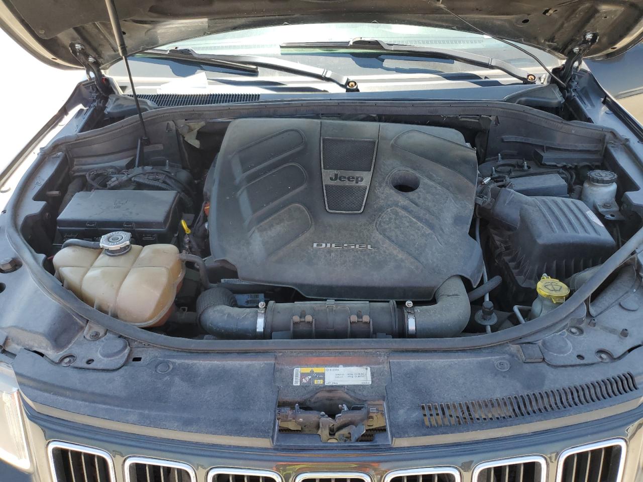 Photo 11 VIN: 1C4RJFBM1EC534461 - JEEP GRAND CHEROKEE 