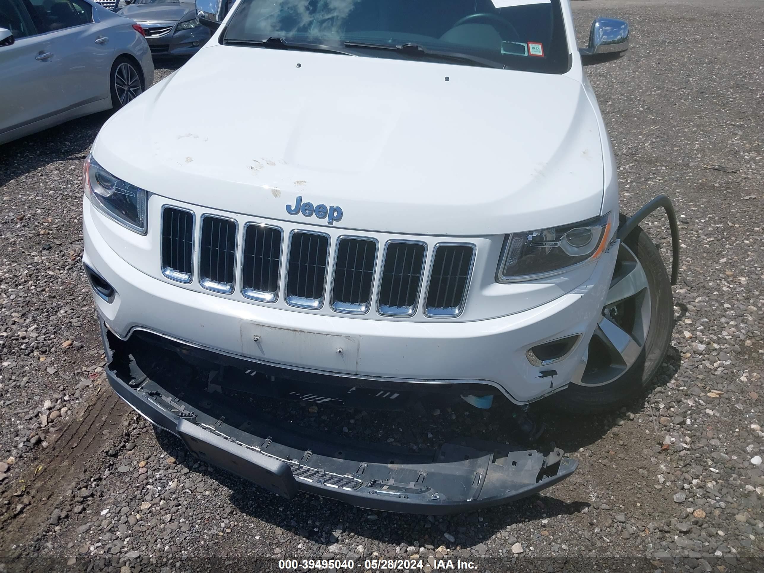 Photo 11 VIN: 1C4RJFBT2GC316183 - JEEP GRAND CHEROKEE 