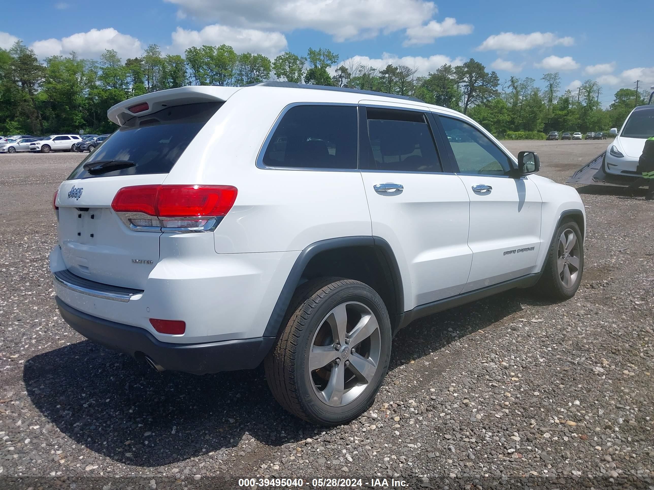 Photo 3 VIN: 1C4RJFBT2GC316183 - JEEP GRAND CHEROKEE 