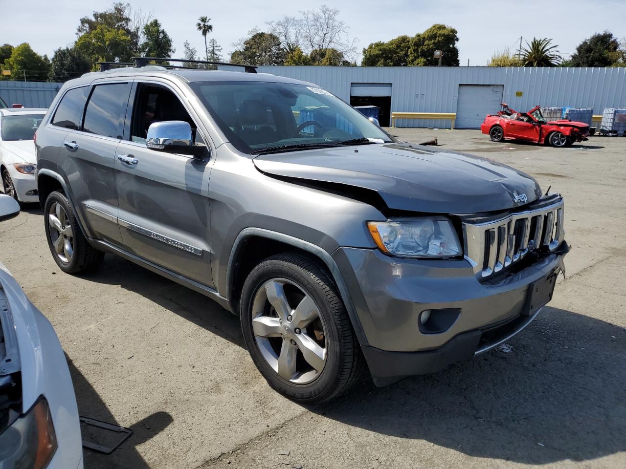 Photo 3 VIN: 1C4RJFBT3CC103379 - JEEP GRAND CHEROKEE 