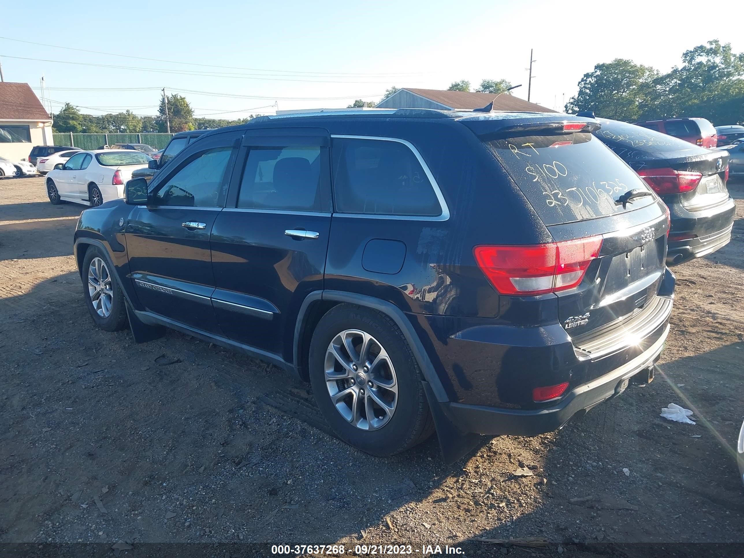 Photo 2 VIN: 1C4RJFBT4CC200297 - JEEP GRAND CHEROKEE 