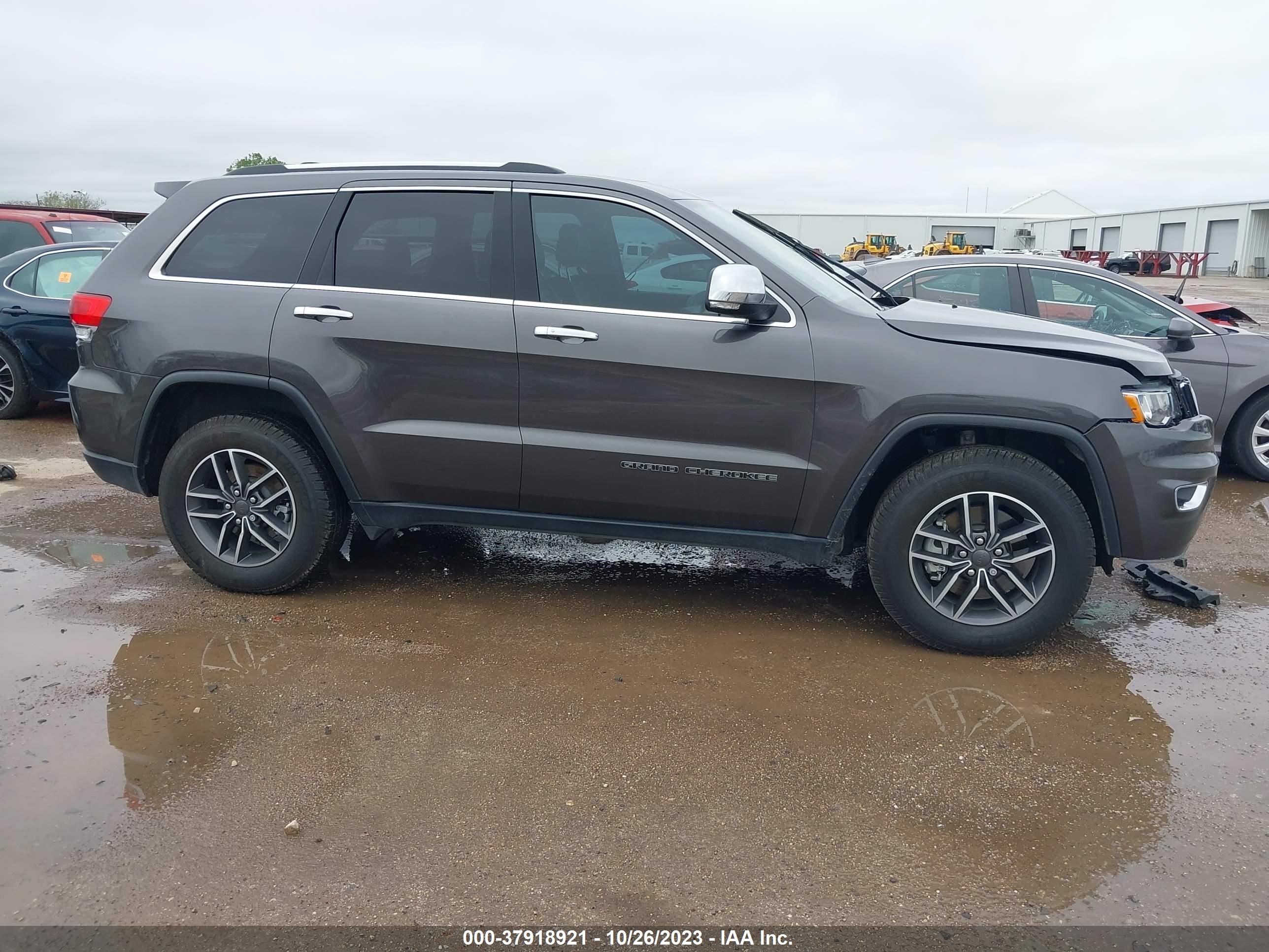 Photo 11 VIN: 1C4RJFBT5KC577154 - JEEP GRAND CHEROKEE 