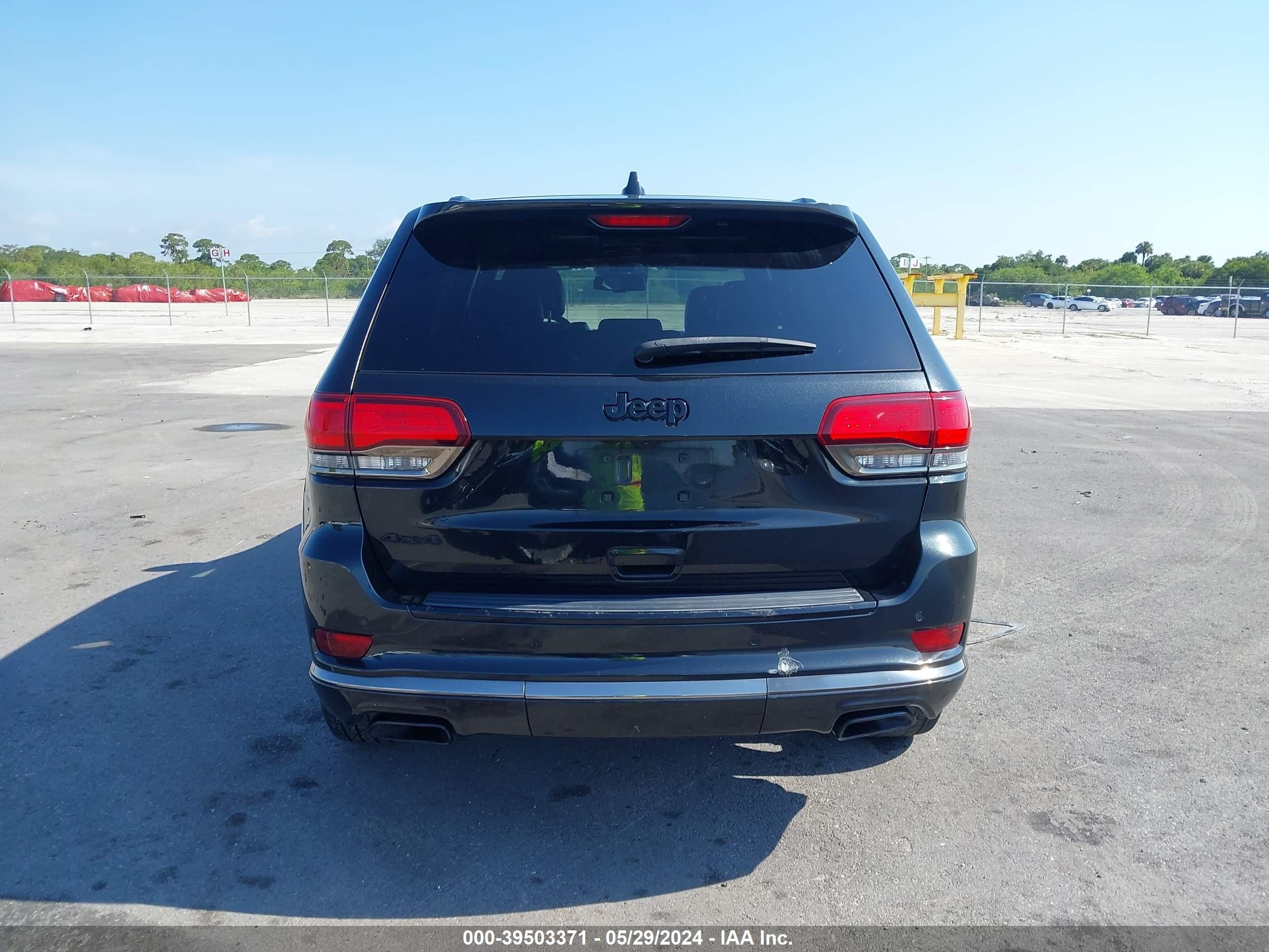 Photo 15 VIN: 1C4RJFCG0GC349104 - JEEP GRAND CHEROKEE 