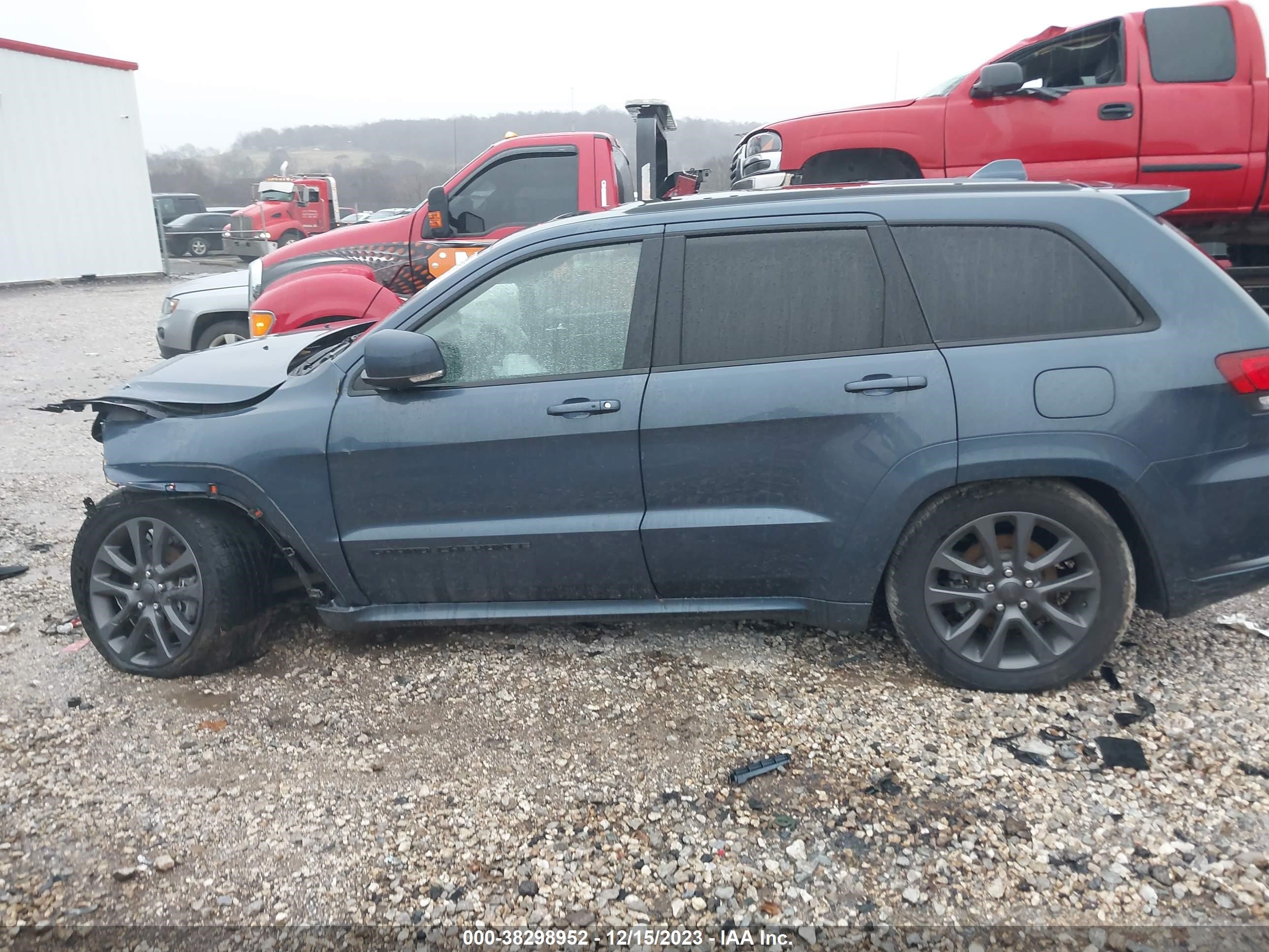 Photo 14 VIN: 1C4RJFCG0KC785539 - JEEP GRAND CHEROKEE 