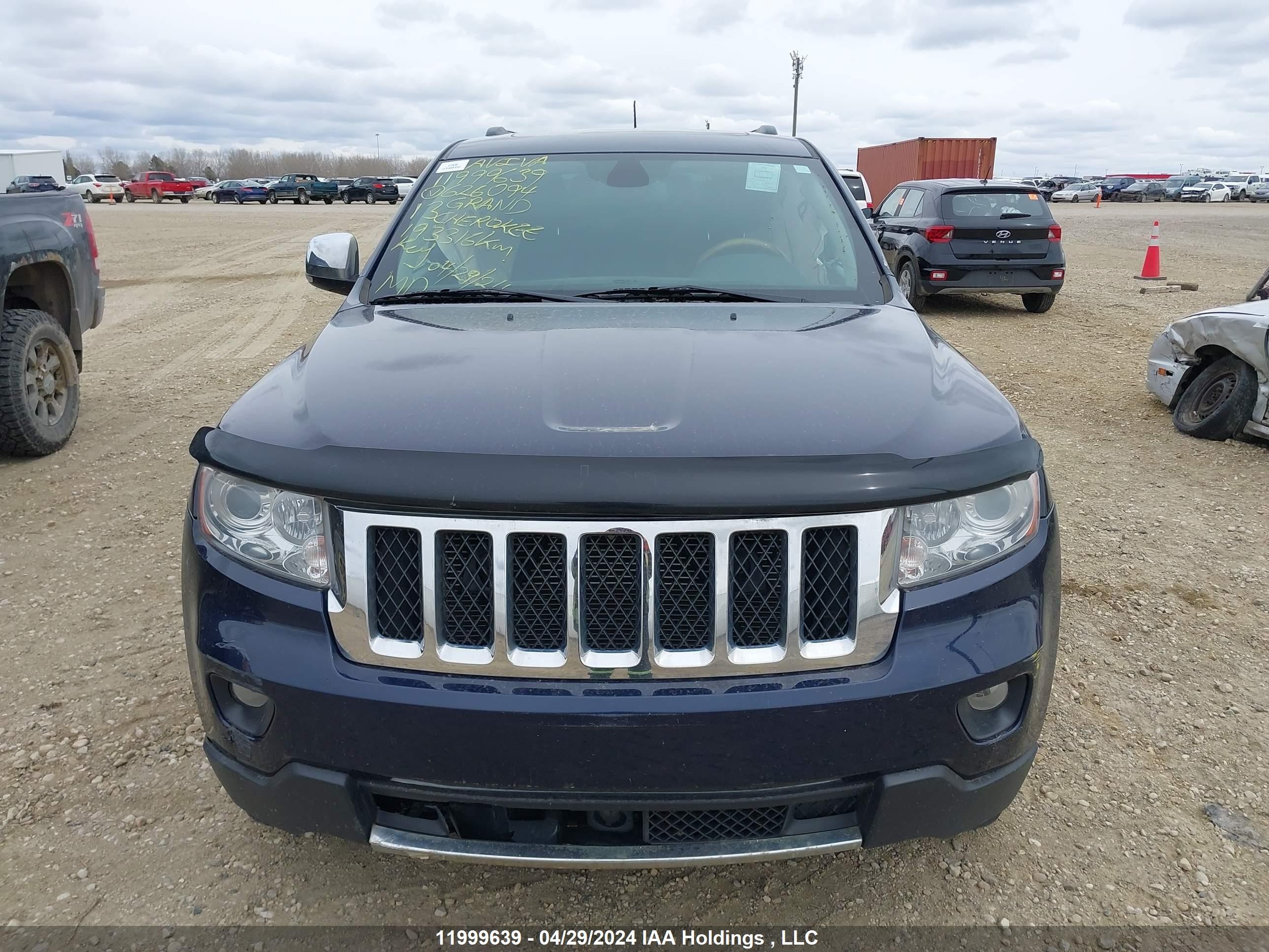 Photo 11 VIN: 1C4RJFCG1DC626094 - JEEP GRAND CHEROKEE 