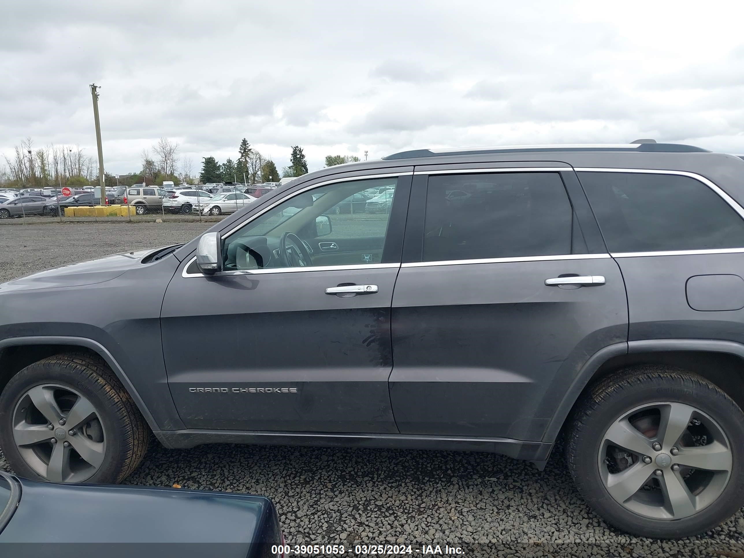 Photo 13 VIN: 1C4RJFCG5EC172126 - JEEP GRAND CHEROKEE 