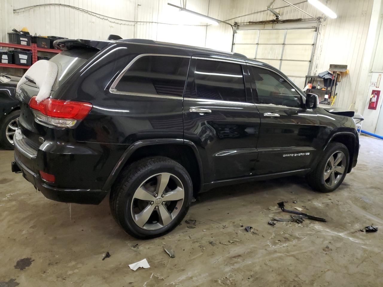 Photo 2 VIN: 1C4RJFCG5FC174136 - JEEP GRAND CHEROKEE 