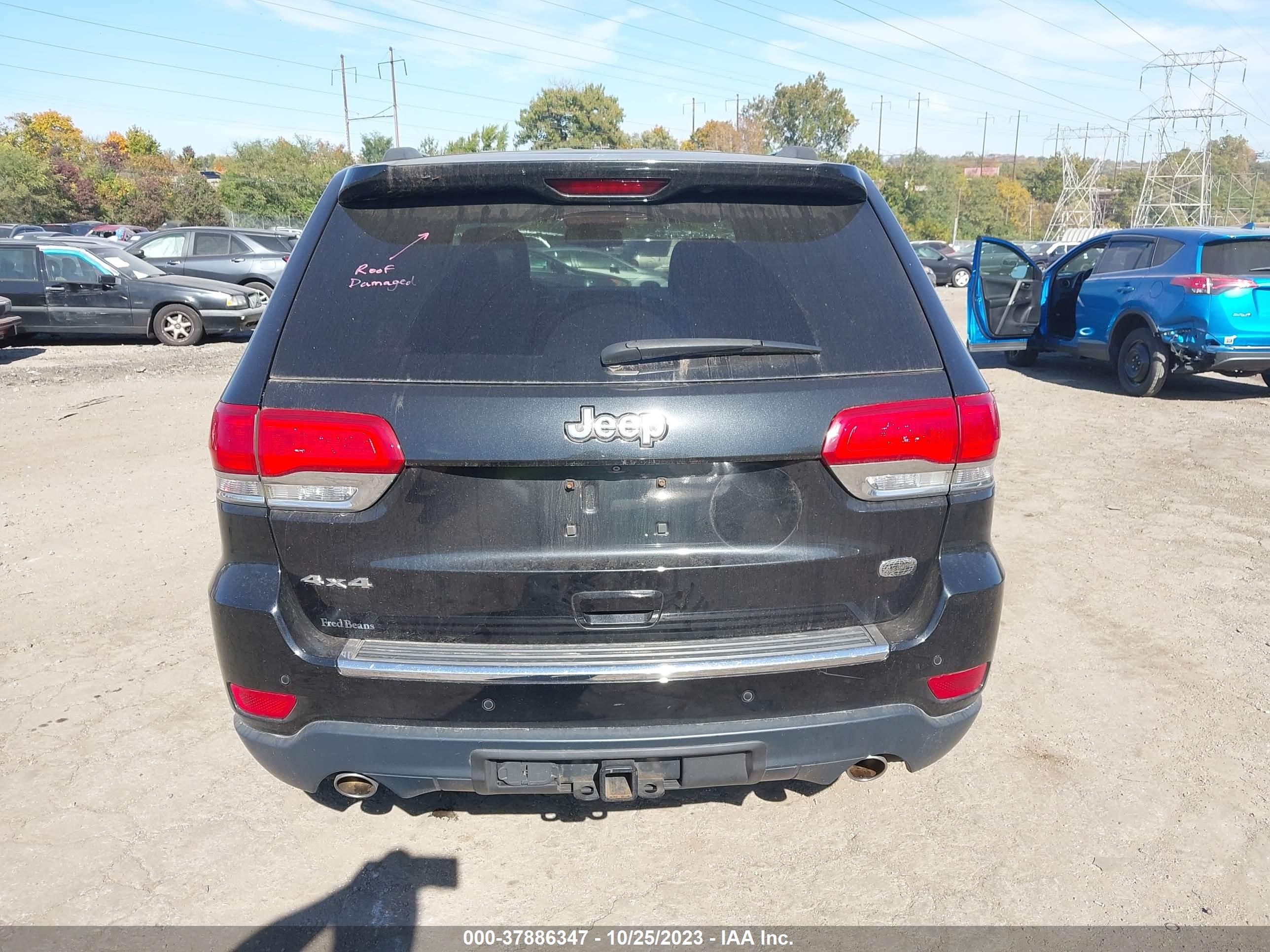 Photo 15 VIN: 1C4RJFCG5FC846700 - JEEP GRAND CHEROKEE 