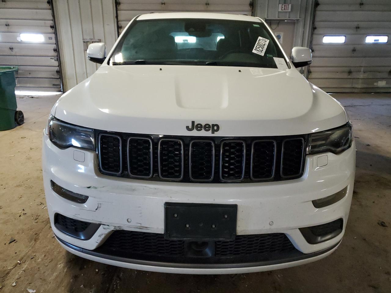 Photo 4 VIN: 1C4RJFCG7JC118157 - JEEP GRAND CHEROKEE 