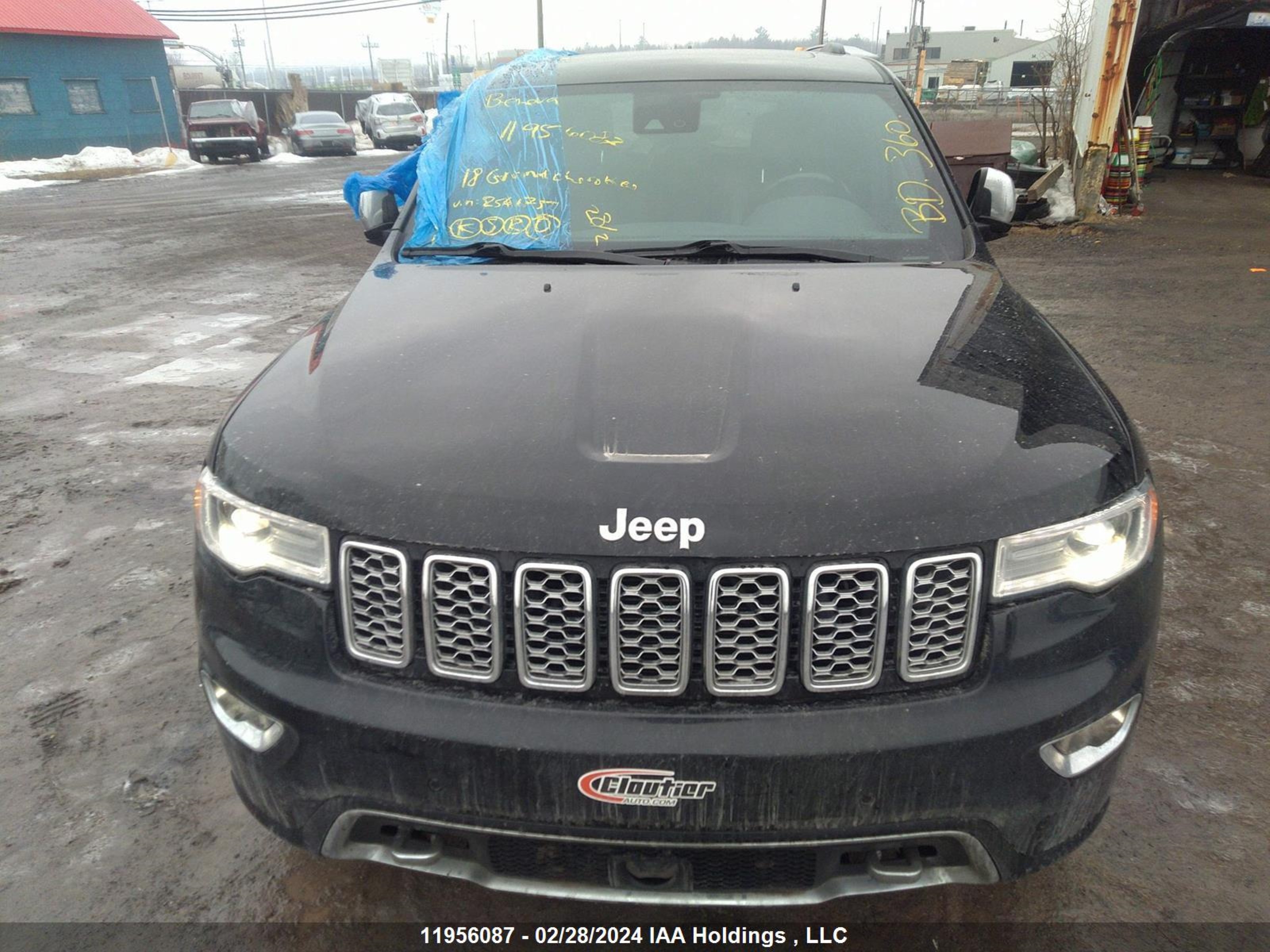 Photo 12 VIN: 1C4RJFCG8JC256175 - JEEP GRAND CHEROKEE 