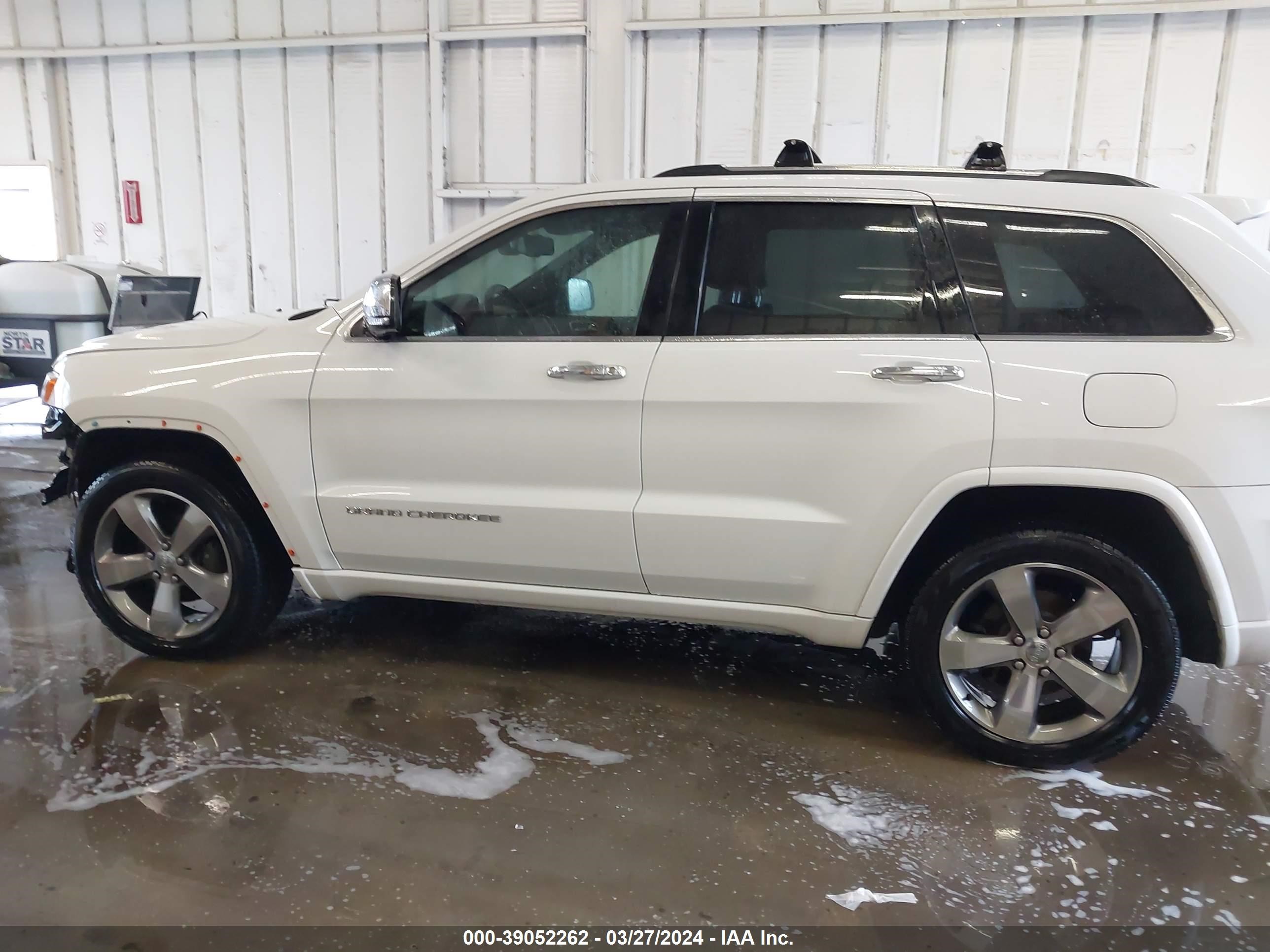 Photo 13 VIN: 1C4RJFCGXEC226259 - JEEP GRAND CHEROKEE 