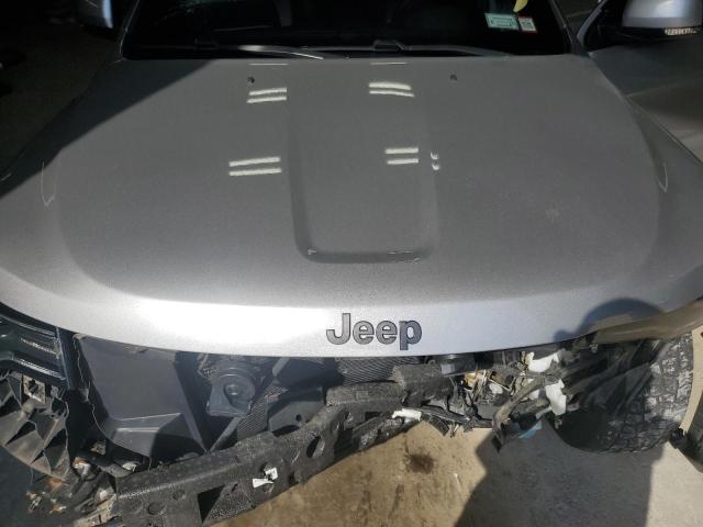 Photo 11 VIN: 1C4RJFCGXJC436337 - JEEP GRND CHERO 