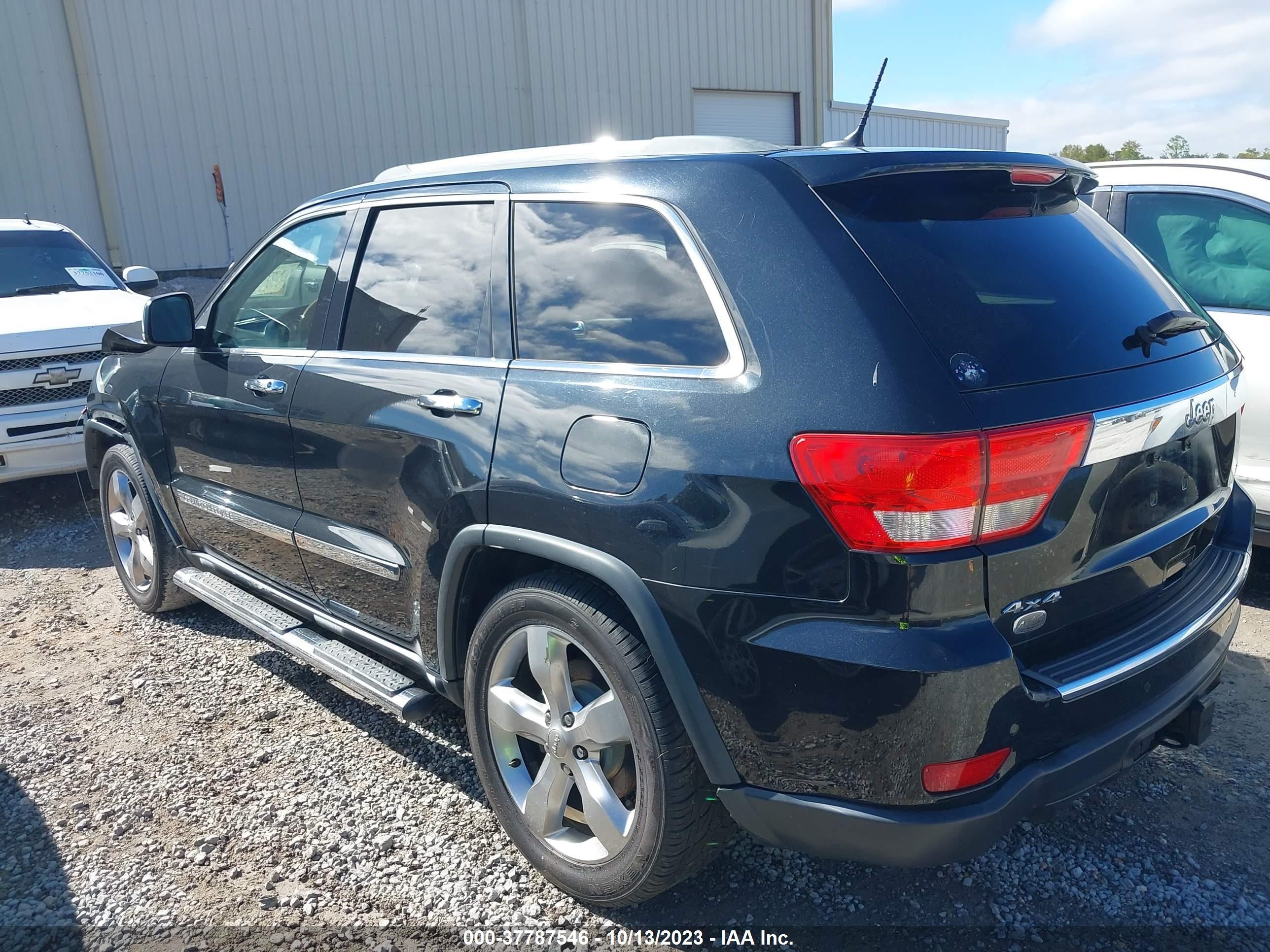 Photo 2 VIN: 1C4RJFCT0CC250824 - JEEP GRAND CHEROKEE 