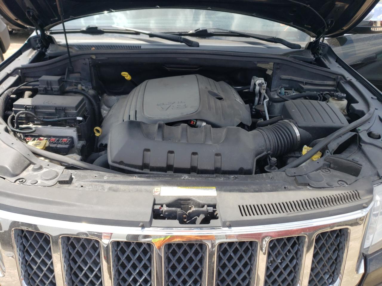 Photo 11 VIN: 1C4RJFCT1DC636315 - JEEP GRAND CHEROKEE 