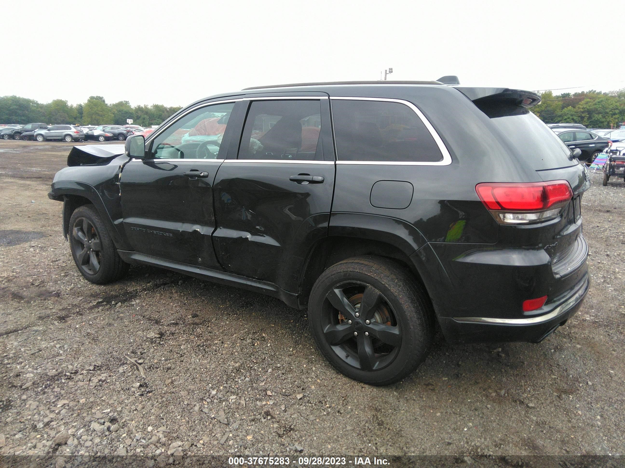 Photo 2 VIN: 1C4RJFCT2FC124291 - JEEP GRAND CHEROKEE 