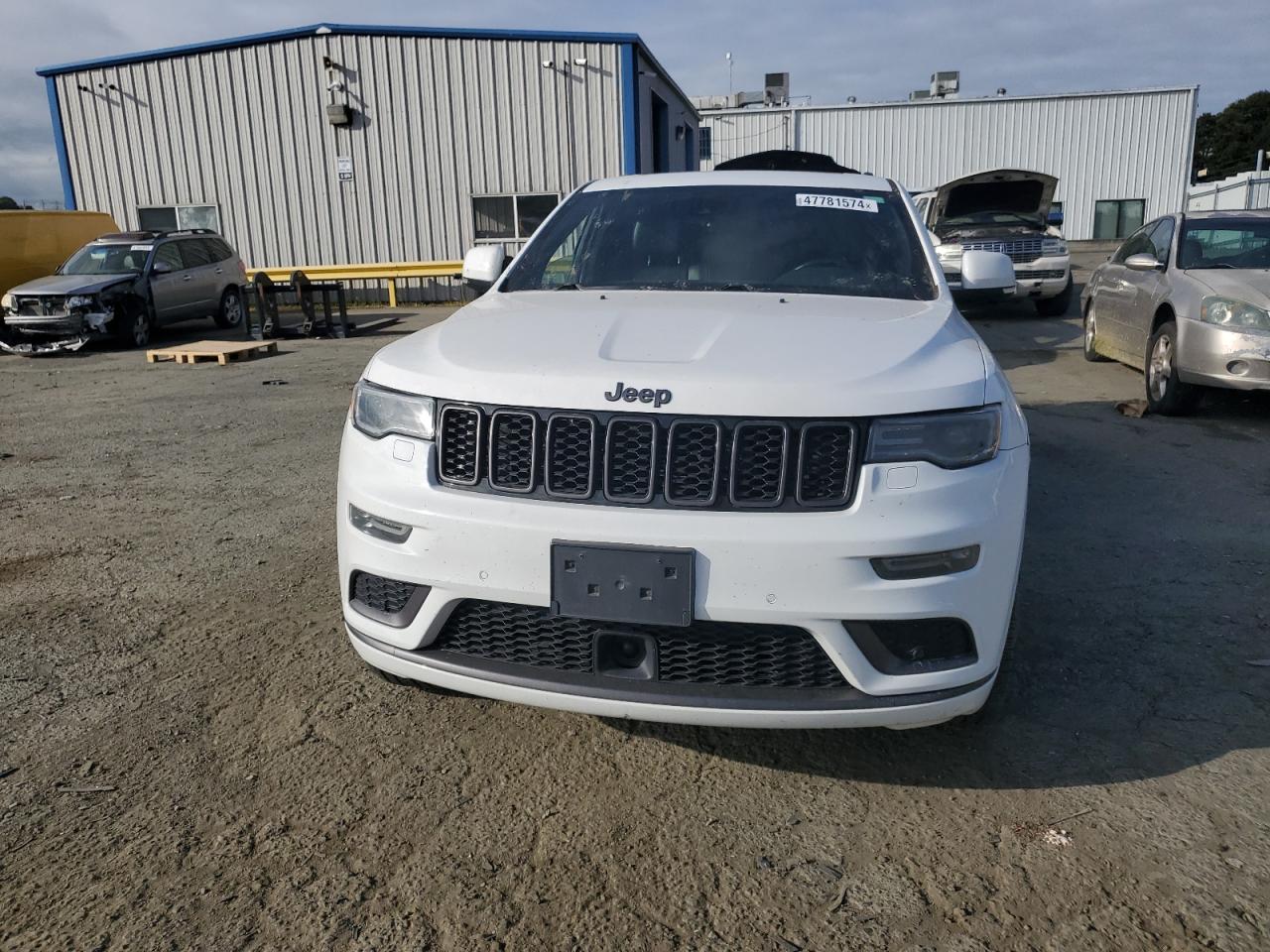 Photo 4 VIN: 1C4RJFCT2JC309580 - JEEP GRAND CHEROKEE 