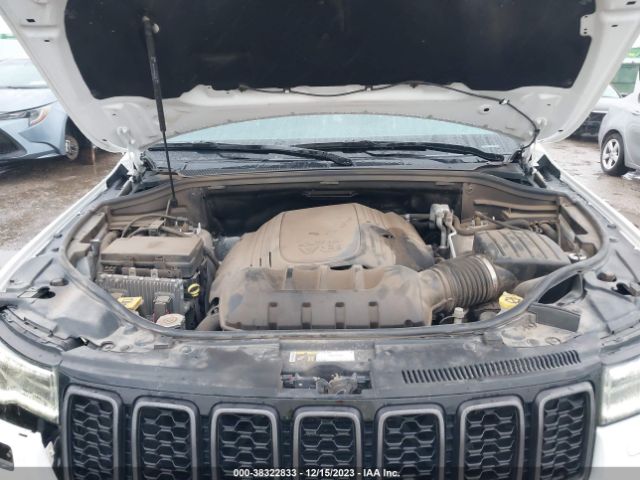 Photo 9 VIN: 1C4RJFCT6JC109088 - JEEP GRAND CHEROKEE 