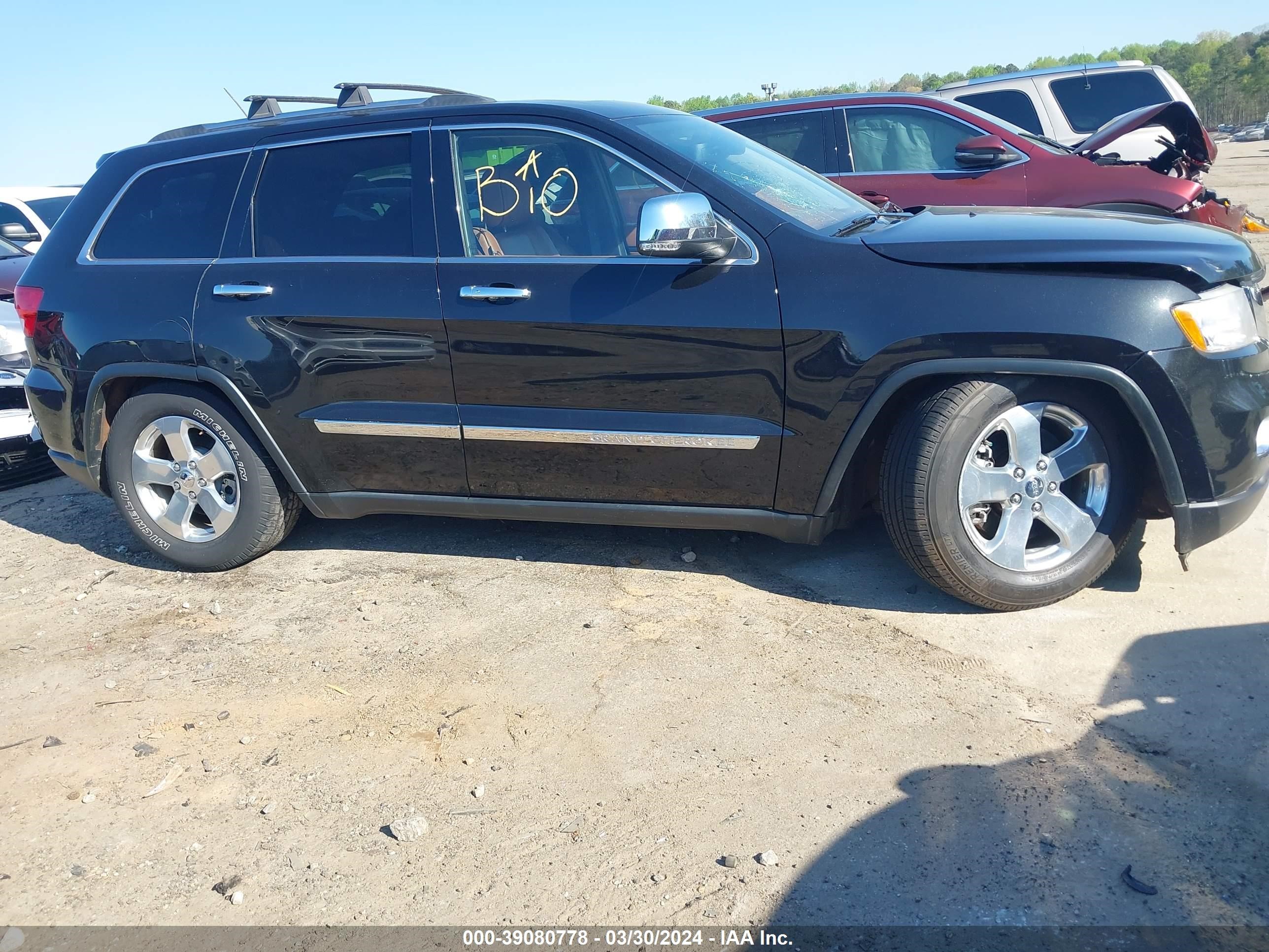 Photo 12 VIN: 1C4RJFCT7CC281150 - JEEP GRAND CHEROKEE 