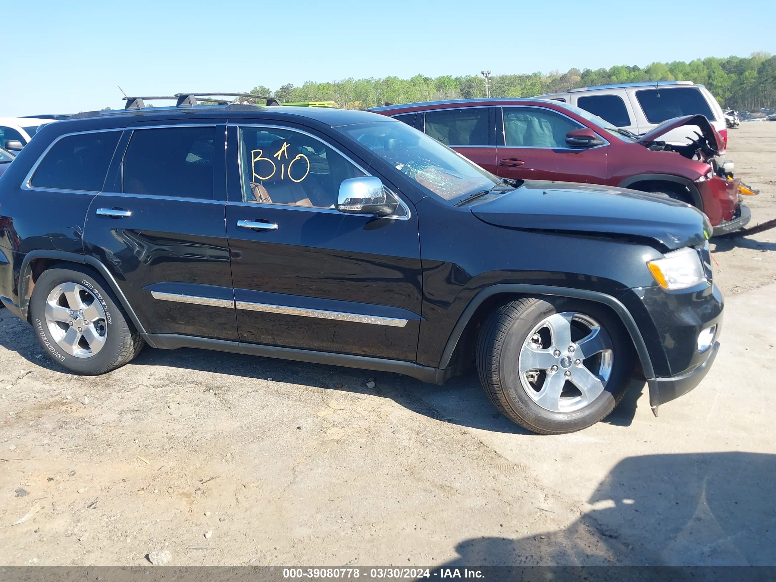 Photo 17 VIN: 1C4RJFCT7CC281150 - JEEP GRAND CHEROKEE 